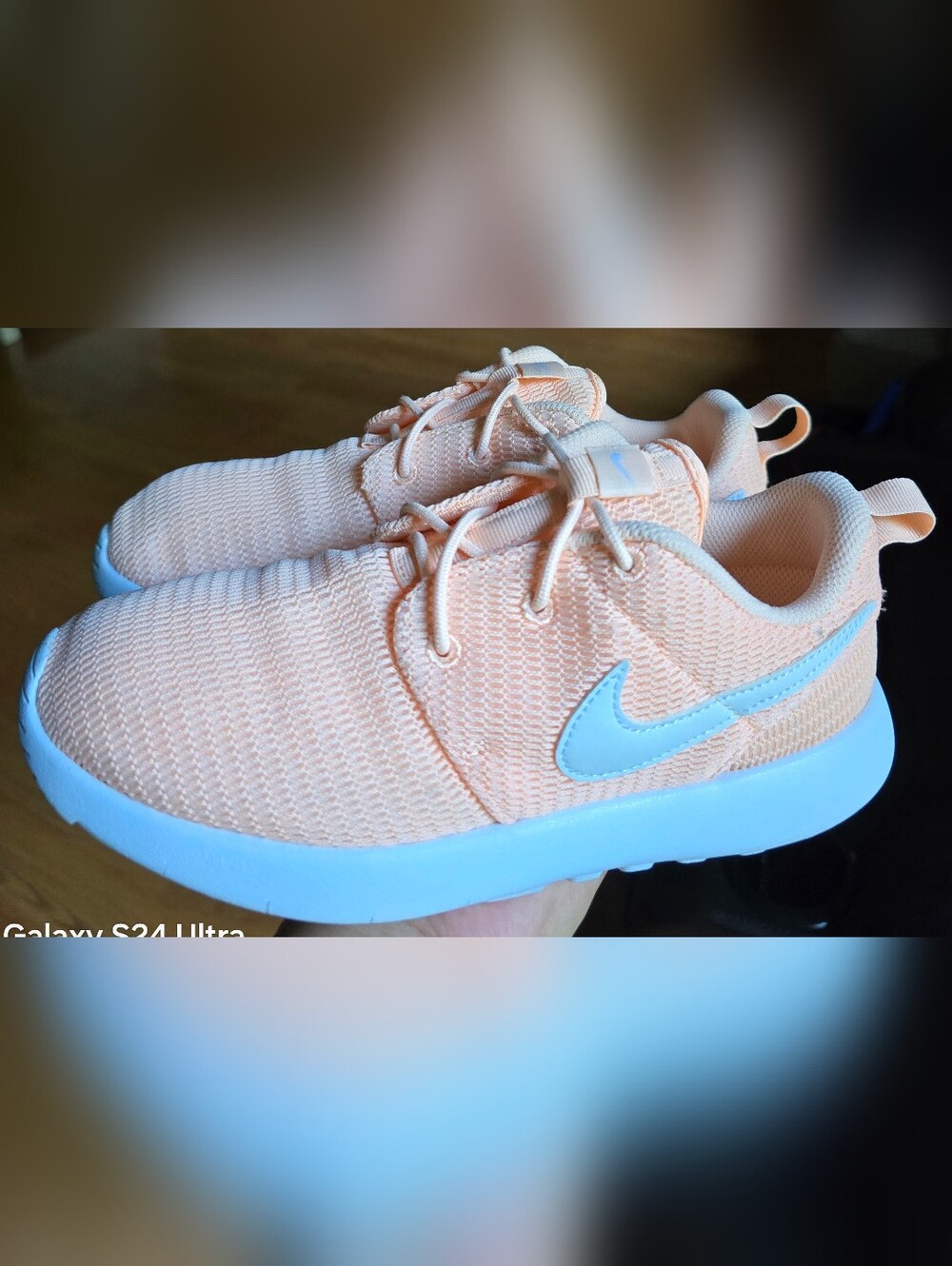 Sz 3Y Little Girl's NIKE ROSHE ONE 'Crimson Tint/White'